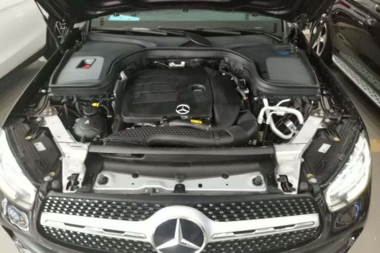 Used Mercedes-Benz GLC 2021 GLC 300 L 4MATIC Dynamic Model Engine Bay