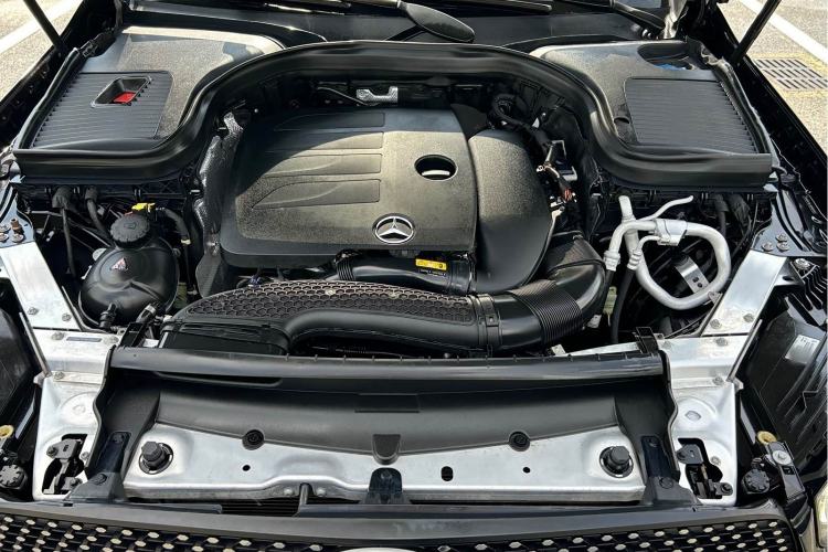 Used Mercedes-Benz GLC 2021 GLC 300 L 4MATIC Dynamic Model Engine Bay