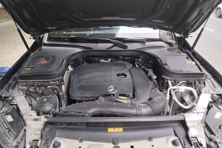 Used Mercedes-Benz GLC 2021 GLC 260 L 4MATIC Dynamic Edition Engine Bay