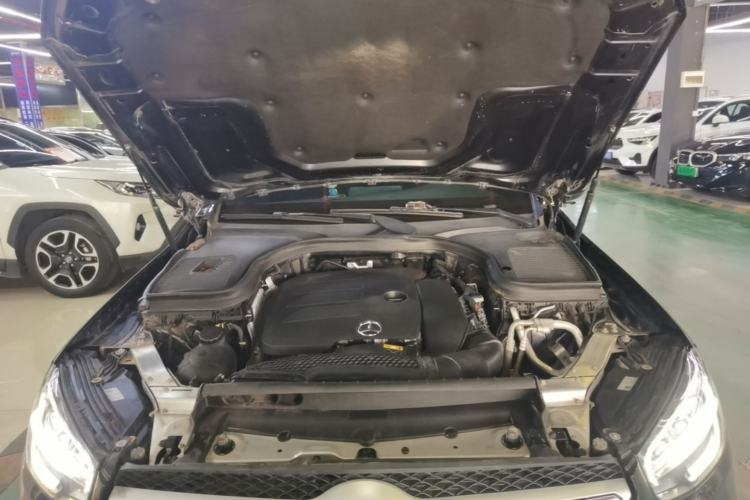 Used Mercedes-Benz GLC 2021 GLC 260 L 4MATIC Dynamic Edition Engine Bay