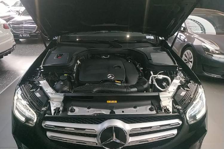Used Mercedes-Benz GLC 2021 GLC 260 L 4MATIC Dynamic Edition Engine Bay