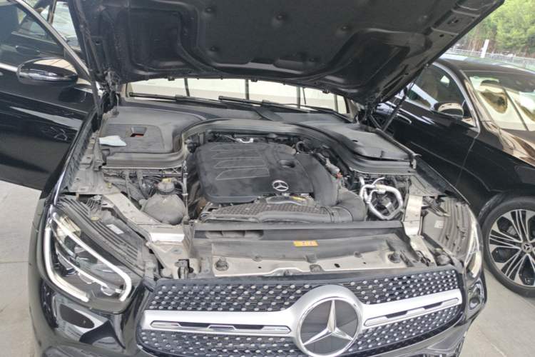 Used Mercedes-Benz GLC 2021 GLC 260 L 4MATIC Luxury Model Engine Bay