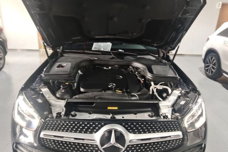 Used Mercedes-Benz GLC 2021 GLC 300 L 4MATIC Dynamic Model Engine Bay