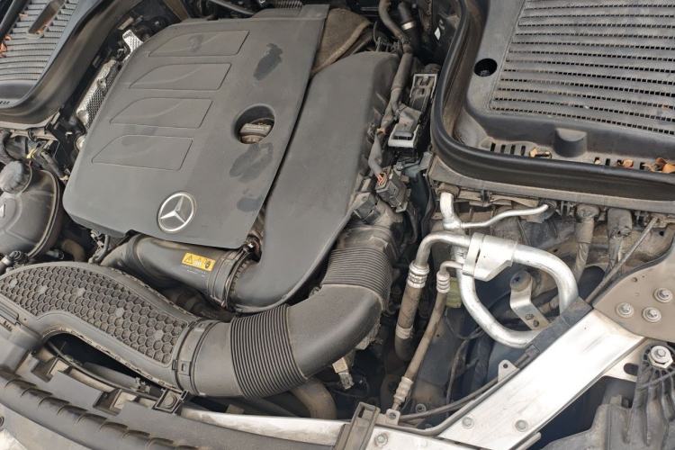 Used Mercedes-Benz GLC 2021 GLC 300 L 4MATIC Dynamic Model Engine Bay