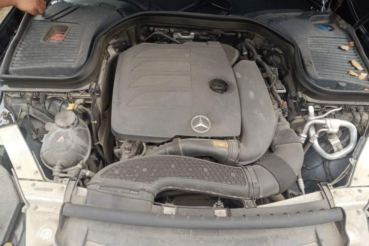 Used Mercedes-Benz GLC 2021 GLC 260 L 4MATIC Dynamic Edition Engine Bay
