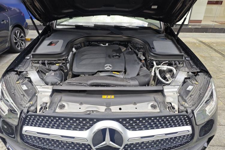 Used Mercedes-Benz GLC 2021 GLC 300 L 4MATIC Luxury Model Engine Bay