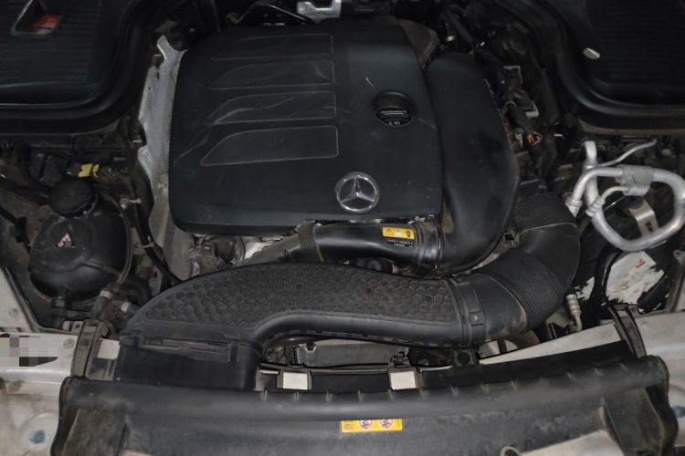 Used Mercedes-Benz GLC 2021 GLC 300 L 4MATIC Dynamic Model Engine Bay
