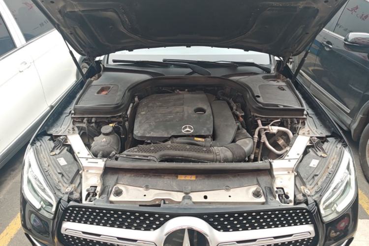 Used Mercedes-Benz GLC 2021 GLC 300 L 4MATIC Dynamic Model Engine Bay