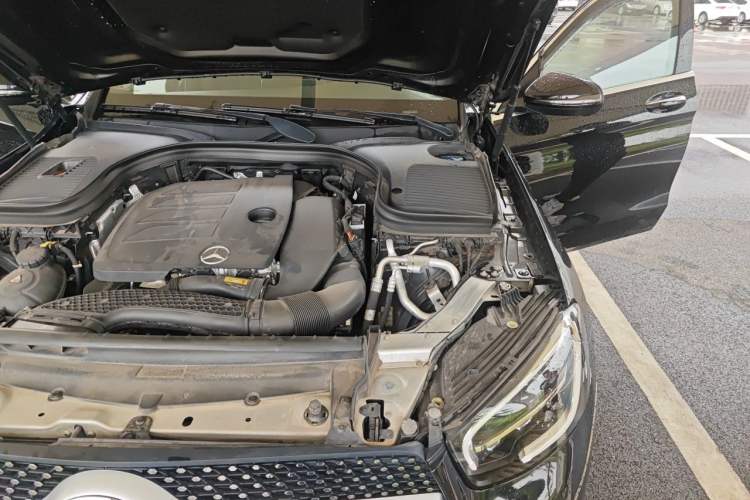 Used Mercedes-Benz GLC 2021 GLC 260 L 4MATIC Luxury Model Engine Bay Left