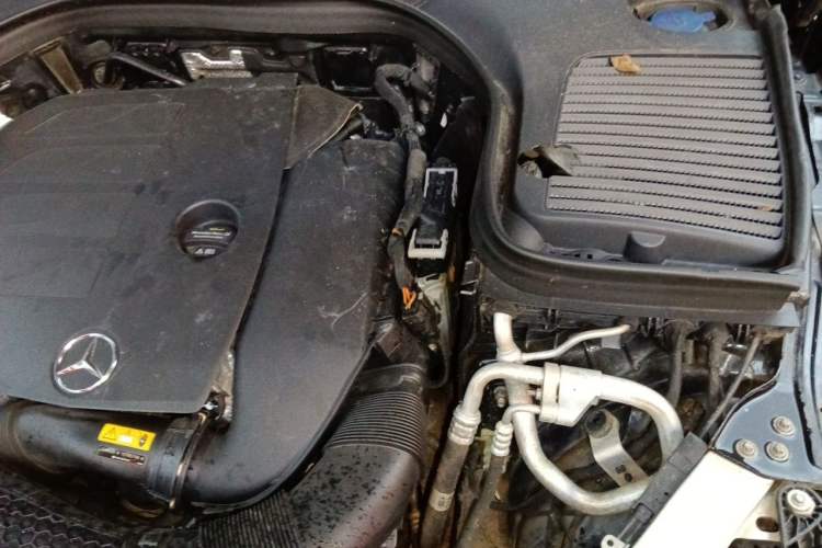 Used Mercedes-Benz GLC 2021 GLC 300 L 4MATIC AMG-Line Engine Bay Left