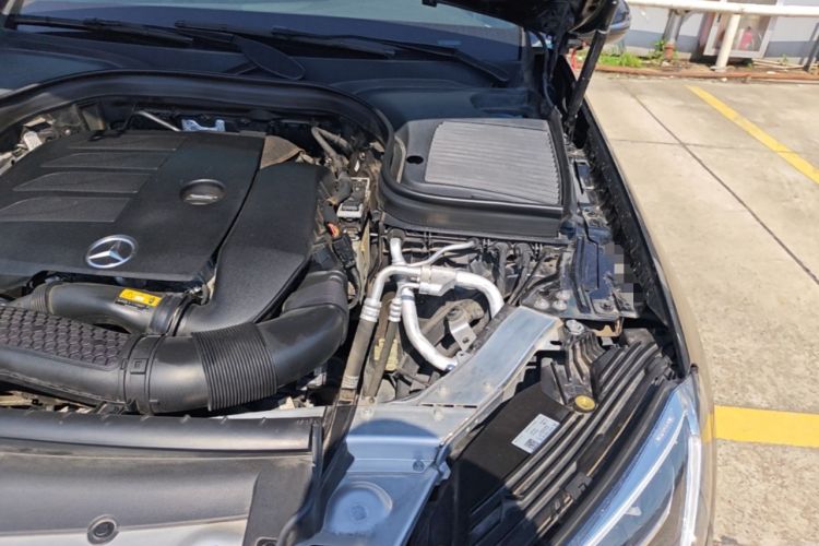 Used Mercedes-Benz GLC 2021 GLC 300 L 4MATIC Dynamic Model Engine Bay Left