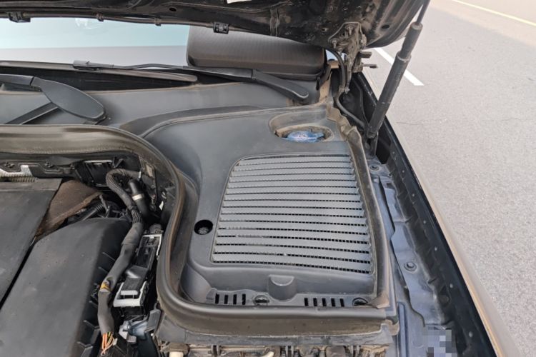 Used Mercedes-Benz GLC 2021 GLC 300 L 4MATIC Dynamic Model Engine Bay Left