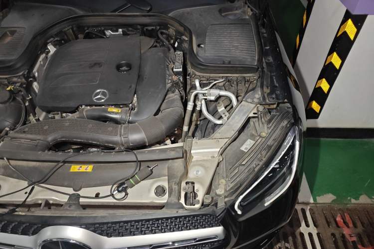 Used Mercedes-Benz GLC 2021 GLC 300 L 4MATIC Dynamic Model Engine Bay Left