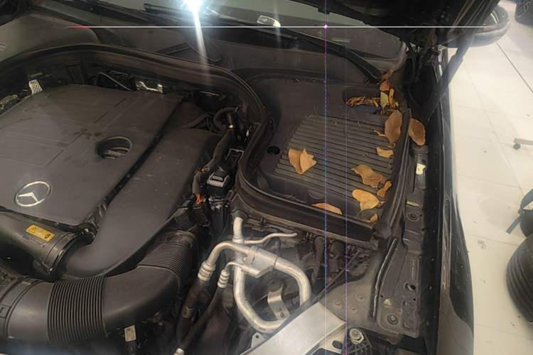 Used Mercedes-Benz GLC 2021 GLC 260 L 4MATIC Luxury Model Engine Bay Left