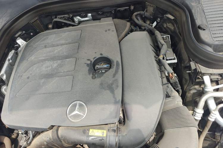 Used Mercedes-Benz GLC 2021 GLC 260 L 4MATIC Luxury Model Engine Bay Left