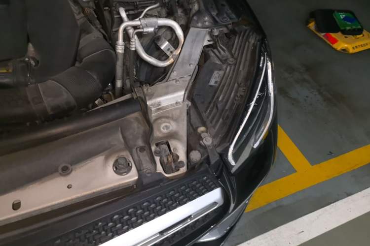 Used Mercedes-Benz GLC 2021 GLC 300 L 4MATIC Dynamic Model Engine Bay Left