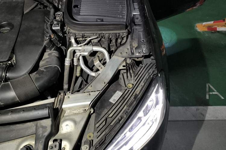 Used Mercedes-Benz GLC 2021 GLC 300 L 4MATIC Dynamic Model Engine Bay Left