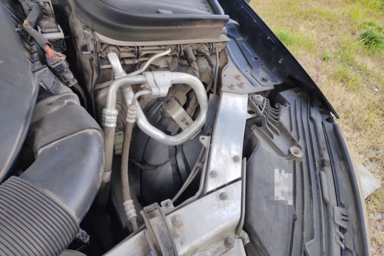 Used Mercedes-Benz GLC 2021 GLC 300 L 4MATIC Dynamic Model Engine Bay Left