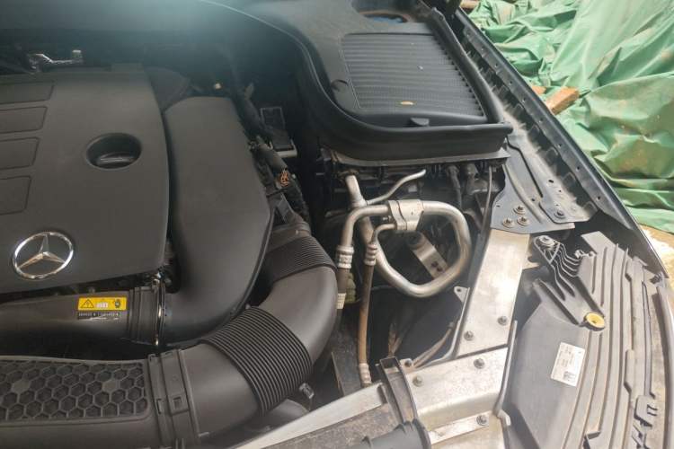 Used Mercedes-Benz GLC 2021 GLC 300 L 4MATIC Dynamic Model Engine Bay Left