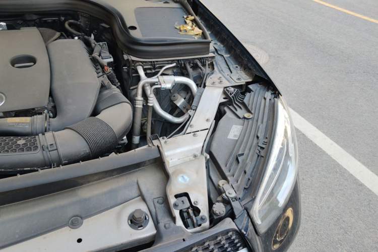Used Mercedes-Benz GLC 2021 GLC 260 L 4MATIC Luxury Model Engine Bay Left