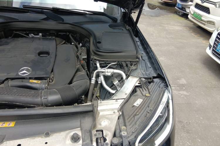 Used Mercedes-Benz GLC 2021 GLC 260 L 4MATIC Luxury Model Engine Bay Left