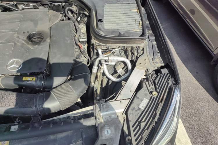 Used Mercedes-Benz GLC 2021 GLC 300 L 4MATIC Dynamic Model Engine Bay Left