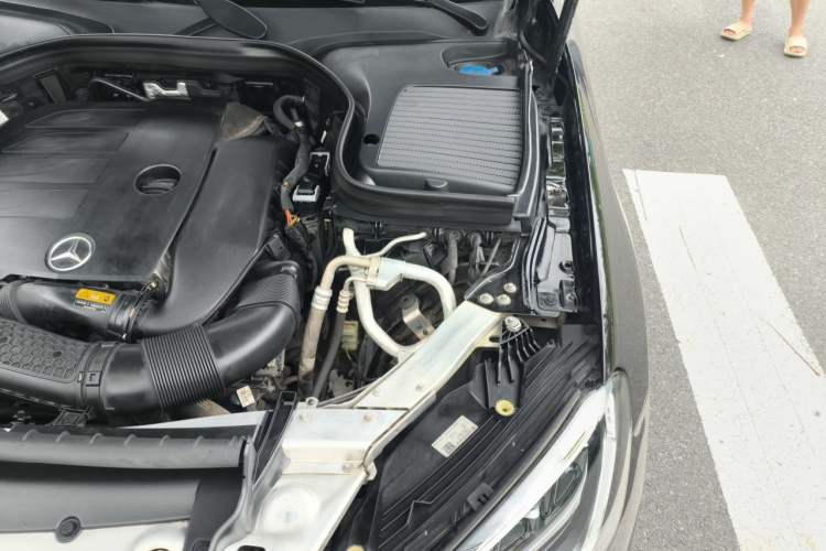 Used Mercedes-Benz GLC 2021 GLC 300 L 4MATIC Dynamic Model Engine Bay Left