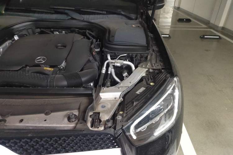 Used Mercedes-Benz GLC 2021 GLC 300 L 4MATIC Dynamic Model Engine Bay Left