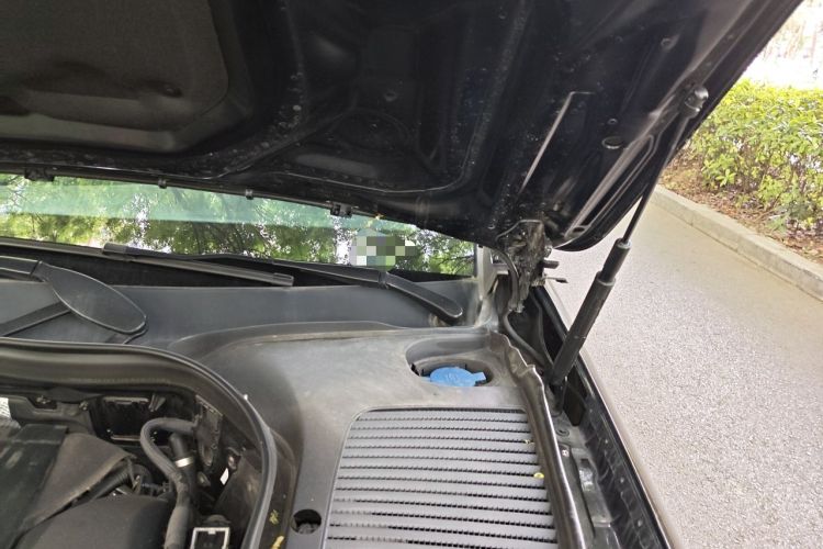 Used Mercedes-Benz GLC 2021 GLC 260 L 4MATIC Dynamic Edition Engine Bay Left