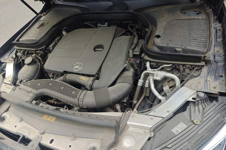 Used Mercedes-Benz GLC 2021 GLC 300 L 4MATIC Dynamic Model Engine Bay Left