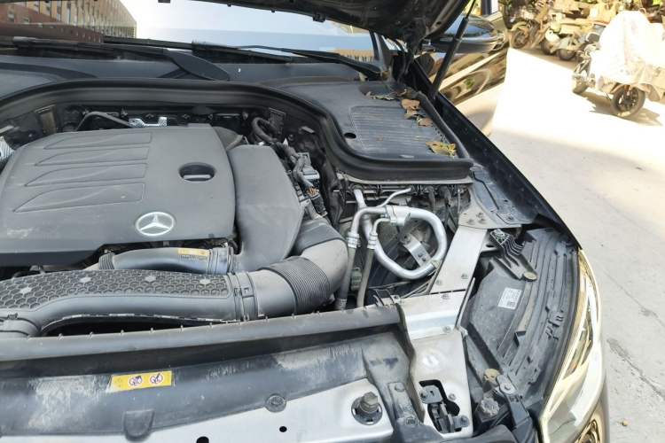 Used Mercedes-Benz GLC 2021 GLC 260 L 4MATIC Luxury Model Engine Bay Left