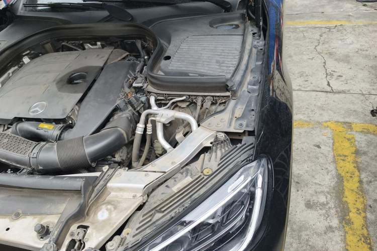Used Mercedes-Benz GLC 2021 GLC 300 L 4MATIC Dynamic Model Engine Bay Left