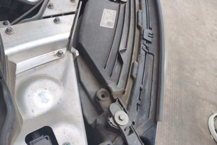 Used Mercedes-Benz GLC 2021 GLC 260 L 4MATIC Luxury Model Engine Bay Left
