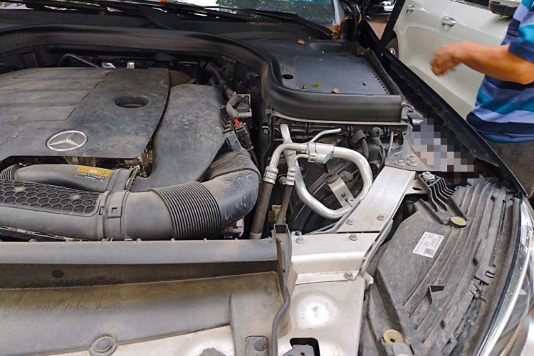 Used Mercedes-Benz GLC 2021 GLC 300 L 4MATIC Dynamic Model Engine Bay Left