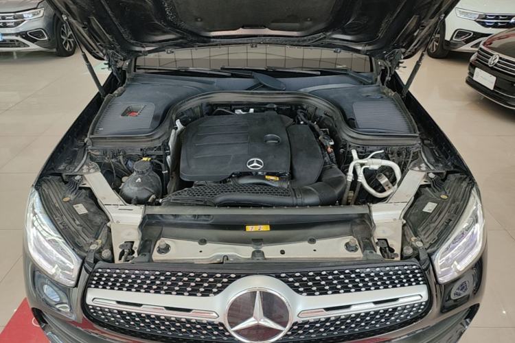 Used Mercedes-Benz GLC 2021 GLC 300 L 4MATIC Dynamic Model Engine Bay