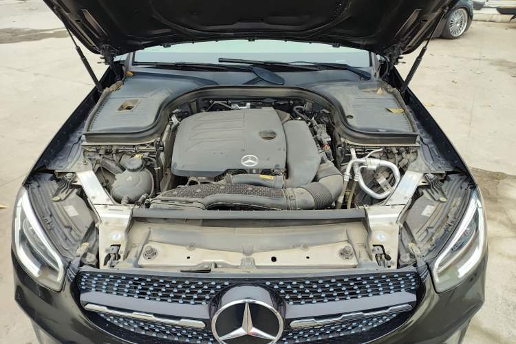 Used Mercedes-Benz GLC 2021 GLC 260 L 4MATIC Dynamic Edition Engine Bay