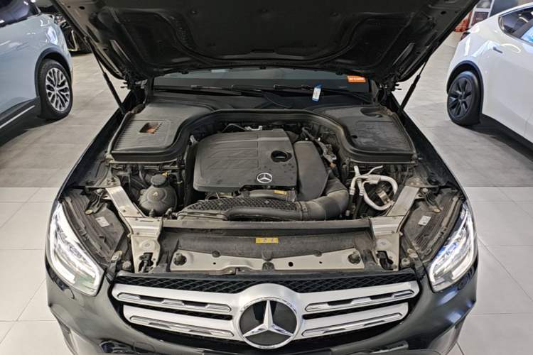 Used Mercedes-Benz GLC 2021 GLC 260 L 4MATIC Dynamic Edition Engine Bay