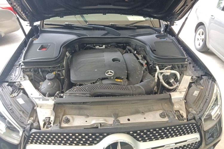 Used Mercedes-Benz GLC 2021 GLC 300 L 4MATIC Luxury Model Engine Bay