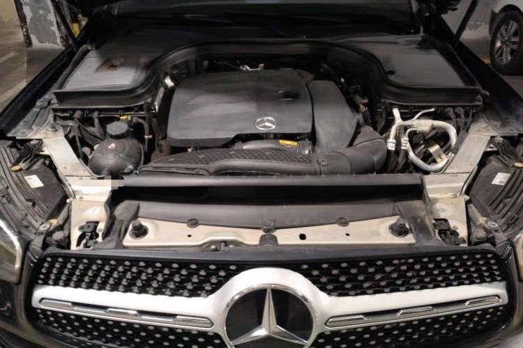 Used Mercedes-Benz GLC 2021 GLC 300 L 4MATIC Dynamic Model Engine Bay