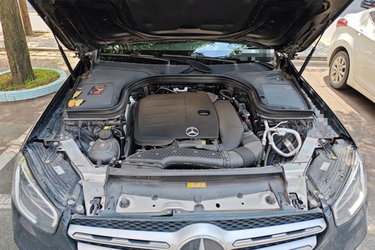 Used Mercedes-Benz GLC 2021 GLC 260 L 4MATIC Dynamic Edition Engine Bay