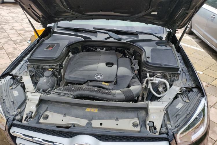 Used Mercedes-Benz GLC 2021 GLC 260 L 4MATIC Dynamic Edition Engine Bay