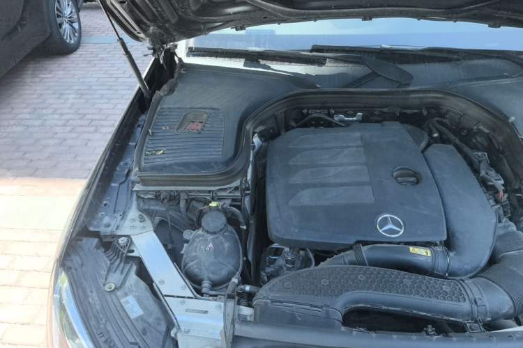 Used Mercedes-Benz GLC 2021 GLC 300 L 4MATIC Dynamic Model Engine Bay Right