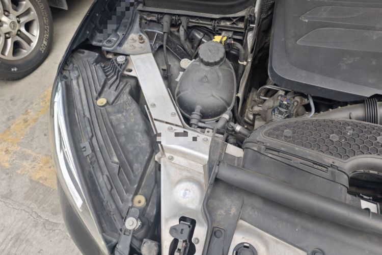 Used Mercedes-Benz GLC 2021 GLC 260 L 4MATIC Luxury Model Engine Bay Right