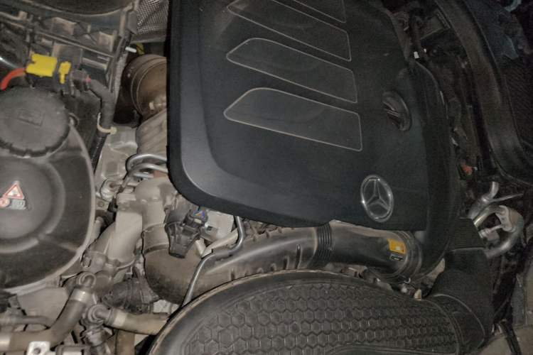 Used Mercedes-Benz GLC 2021 GLC 300 L 4MATIC Dynamic Model Engine Bay Right
