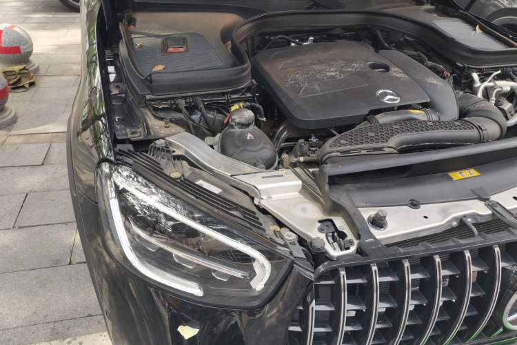 Used Mercedes-Benz GLC 2021 GLC 300 L 4MATIC Dynamic Model Engine Bay Right