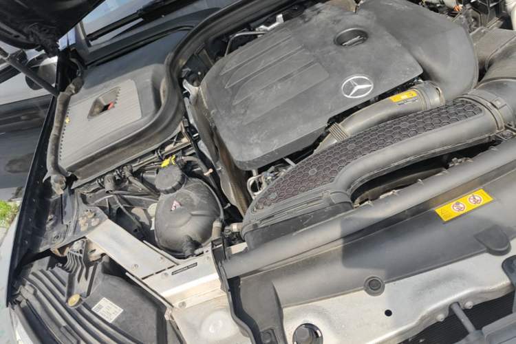 Used Mercedes-Benz GLC 2021 GLC 300 L 4MATIC Dynamic Model Engine Bay Right