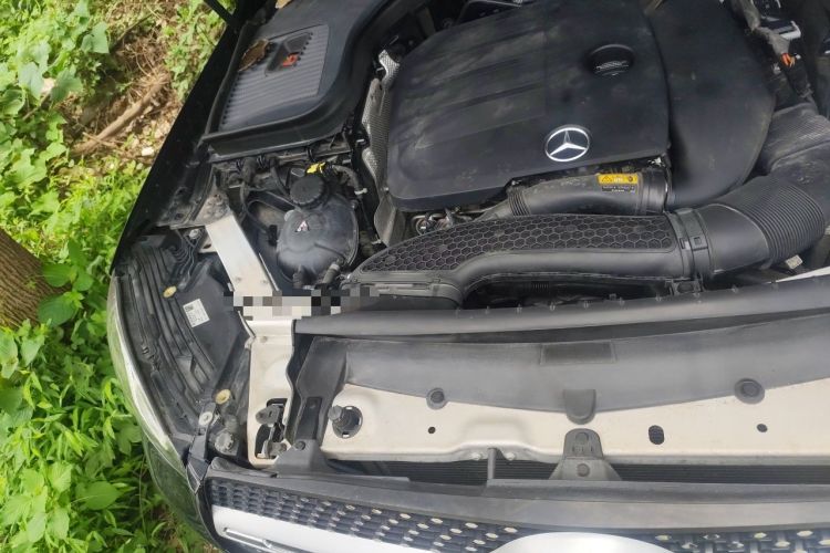 Used Mercedes-Benz GLC 2021 GLC 300 L 4MATIC Dynamic Model Engine Bay Right