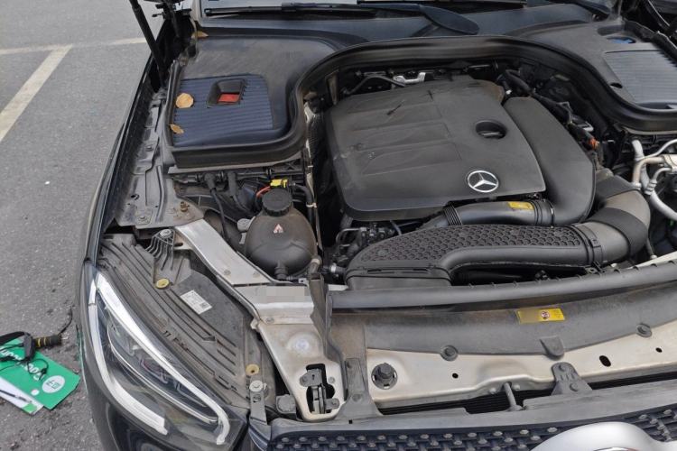 Used Mercedes-Benz GLC 2021 GLC 300 L 4MATIC Dynamic Model Engine Bay Right