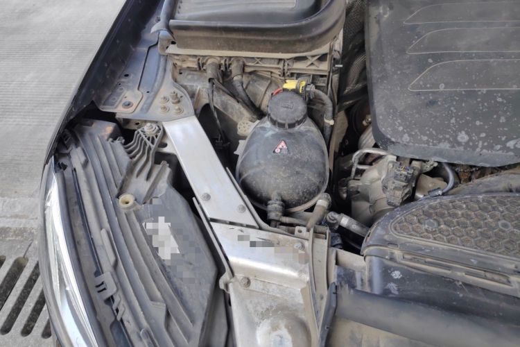 Used Mercedes-Benz GLC 2021 GLC 300 L 4MATIC Dynamic Model Engine Bay Right