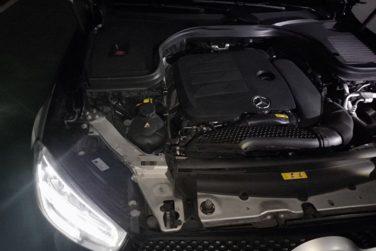 Used Mercedes-Benz GLC 2021 GLC 300 L 4MATIC Dynamic Model Engine Bay Right